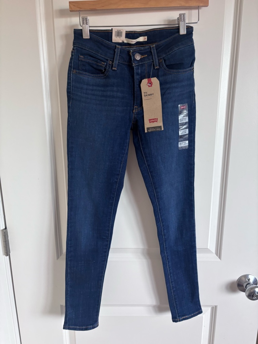 Levi's Women's 711 Skinny Jeans NWT